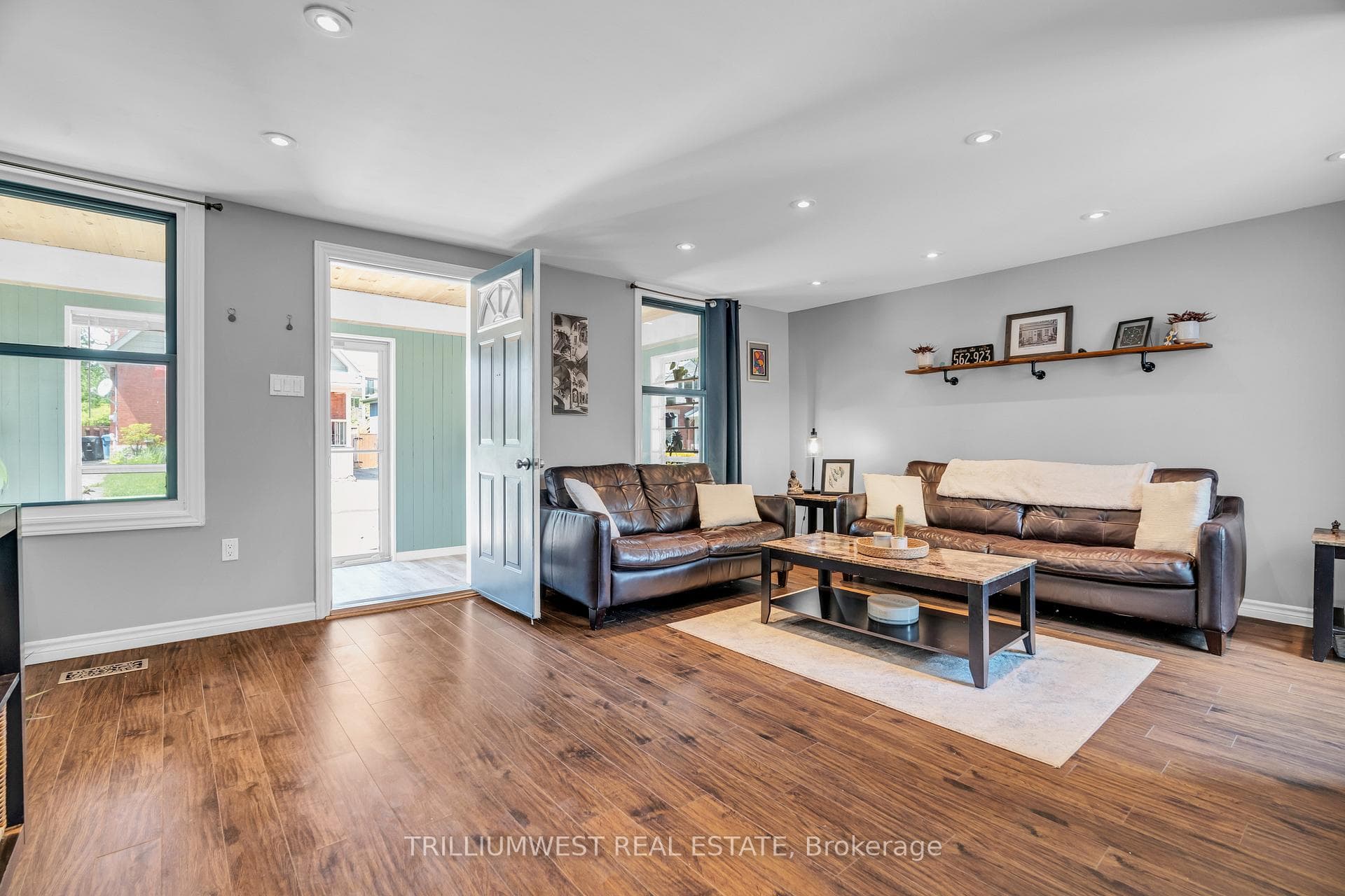 274 London Road photo 9