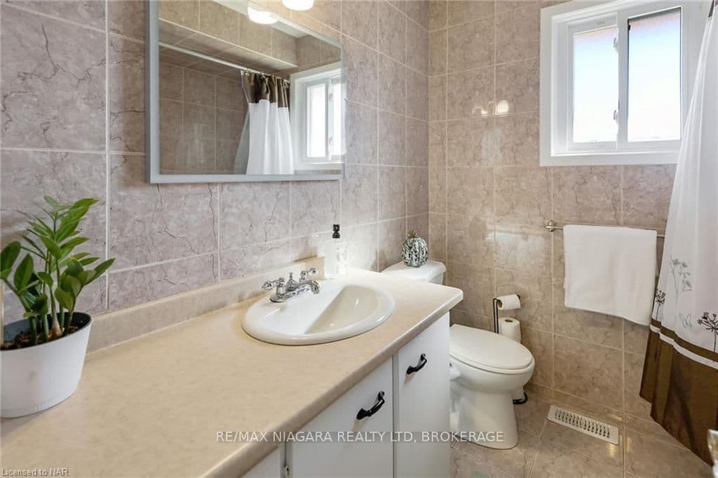 31 KENT Street photo 20
