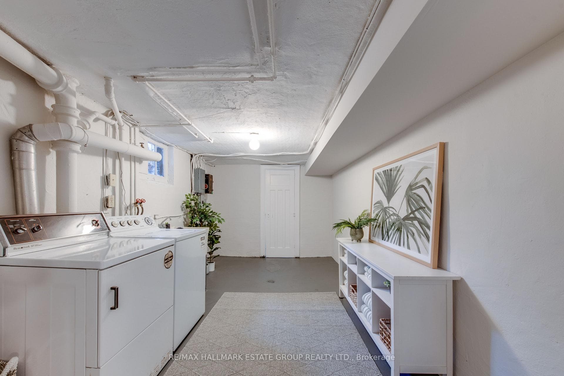 264 Glenview Avenue photo 36