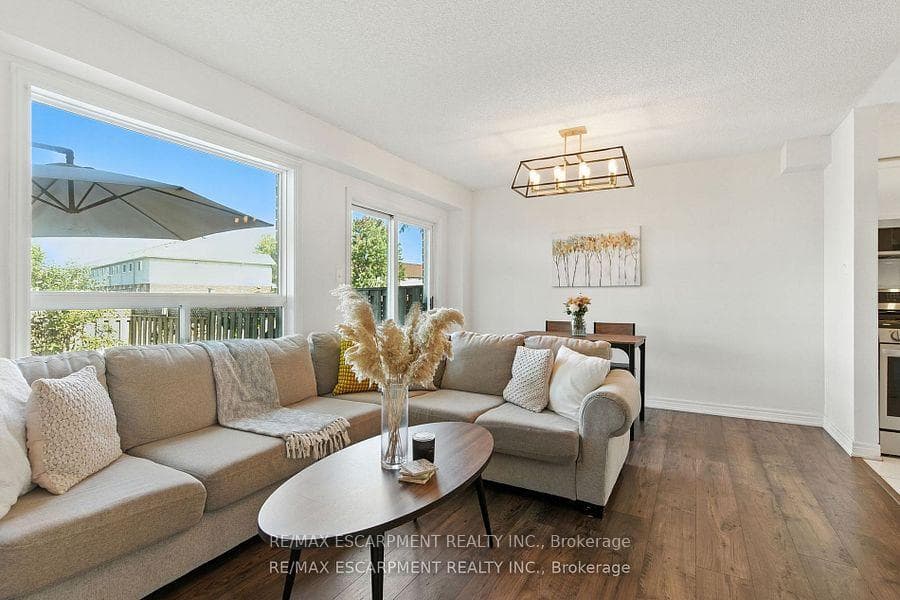 1860 Upper Gage Avenue Unit 14 photo 15