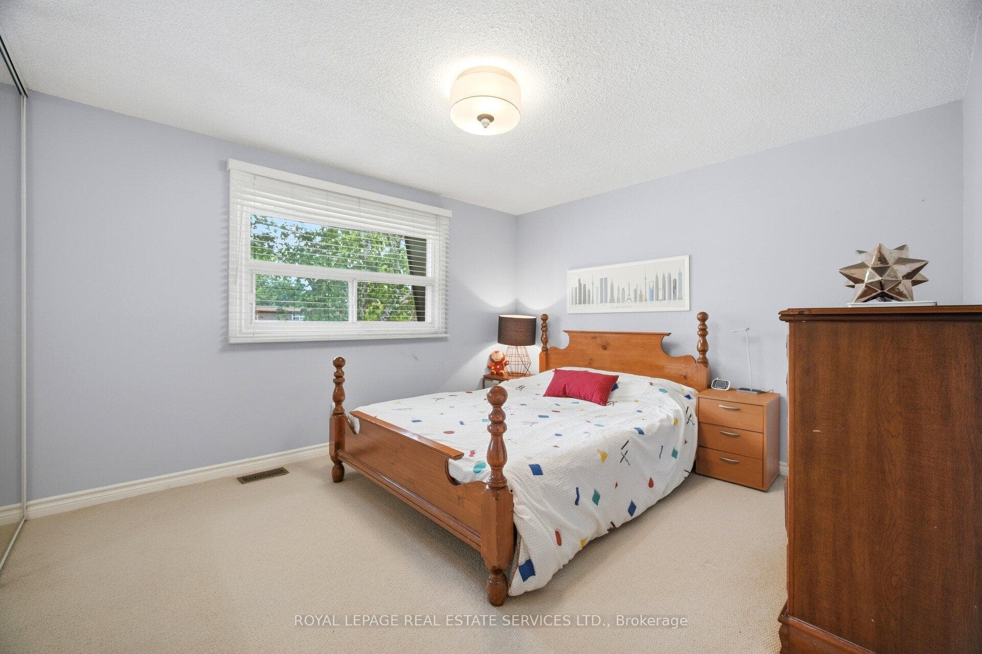 649 Francis Road Unit 3 photo 21