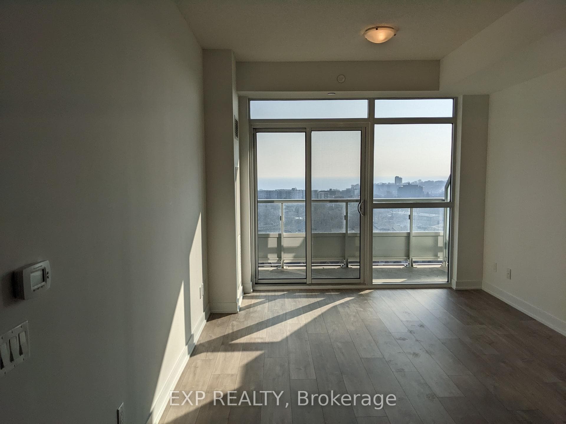 251 Manitoba Street Unit 1505 photo 17