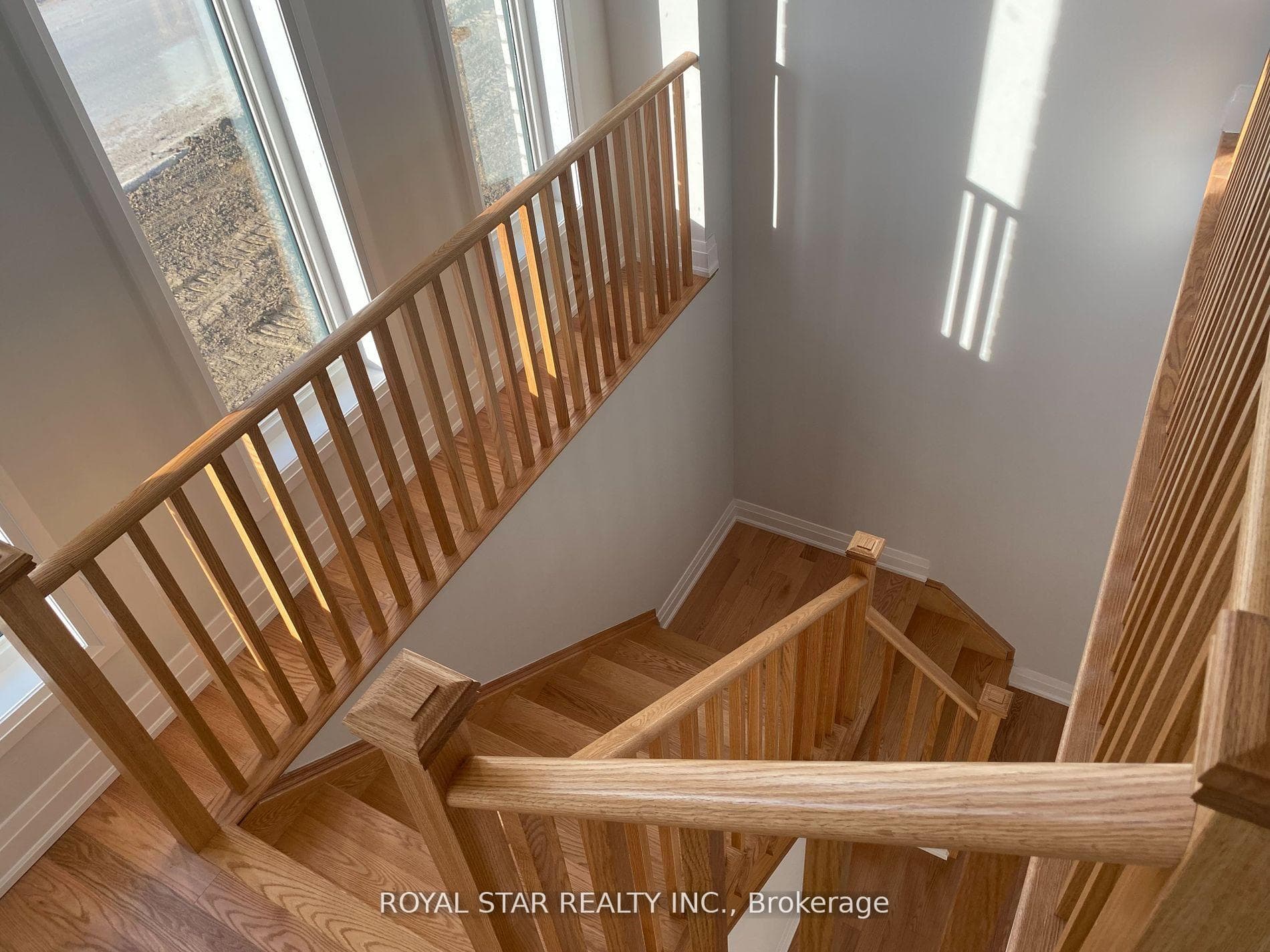 283 Harwood Avenue photo 11