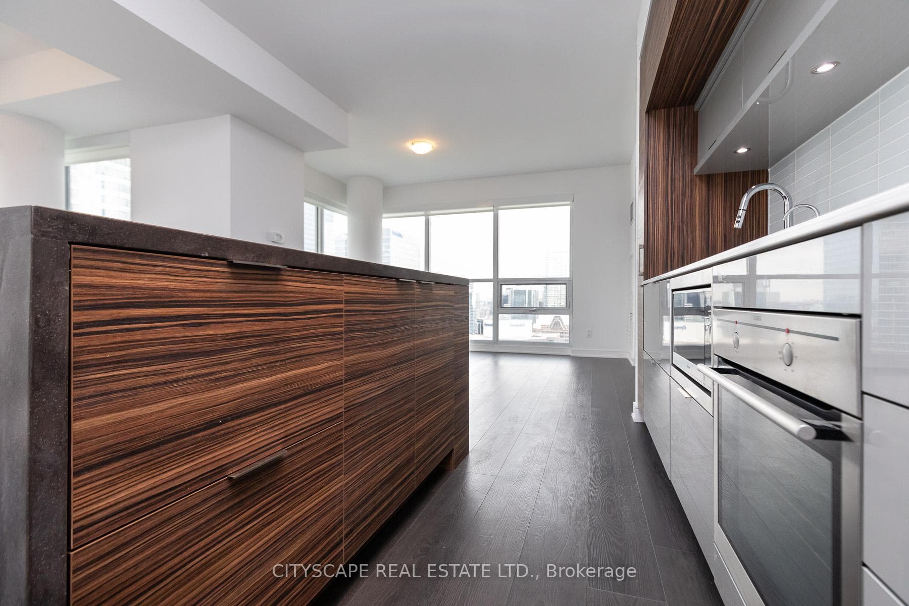 88 Scott Street Unit 4902 photo 9