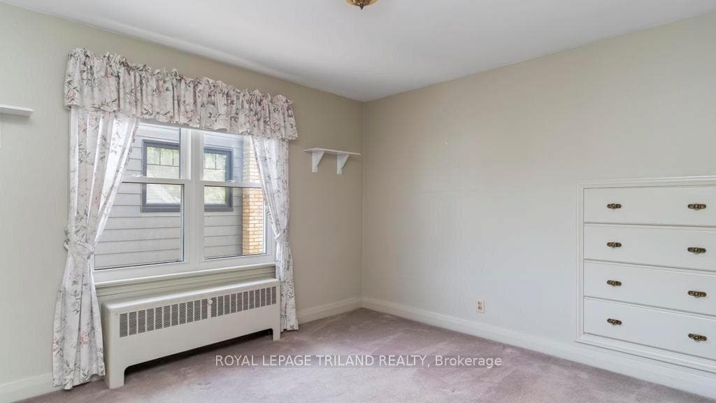 16 Pritchard Place photo 16