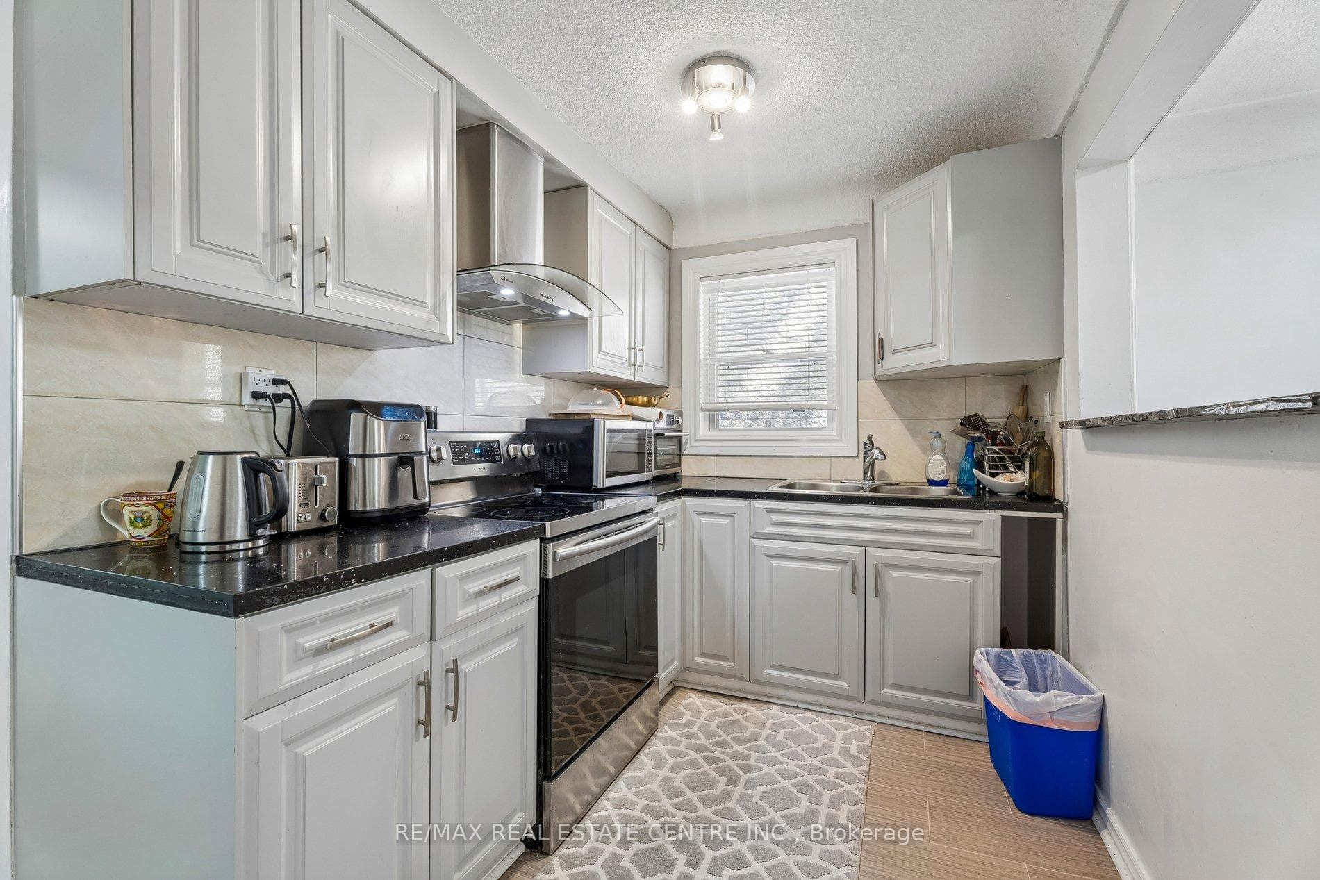 43 Whitfield Avenue photo 22