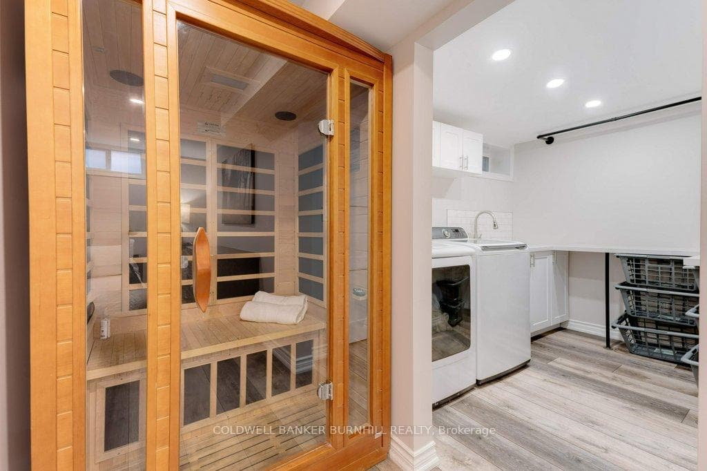 23 ADLER Avenue photo 32