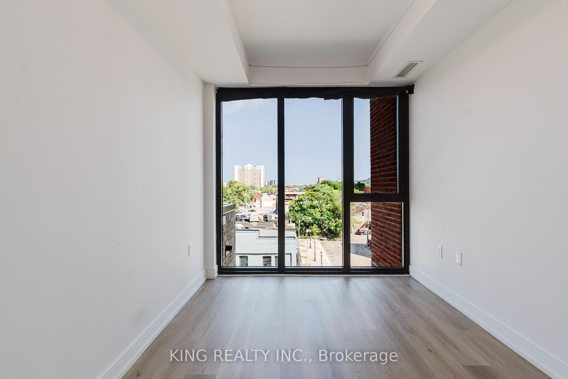 1 Jarvis Street Unit 531 photo 26