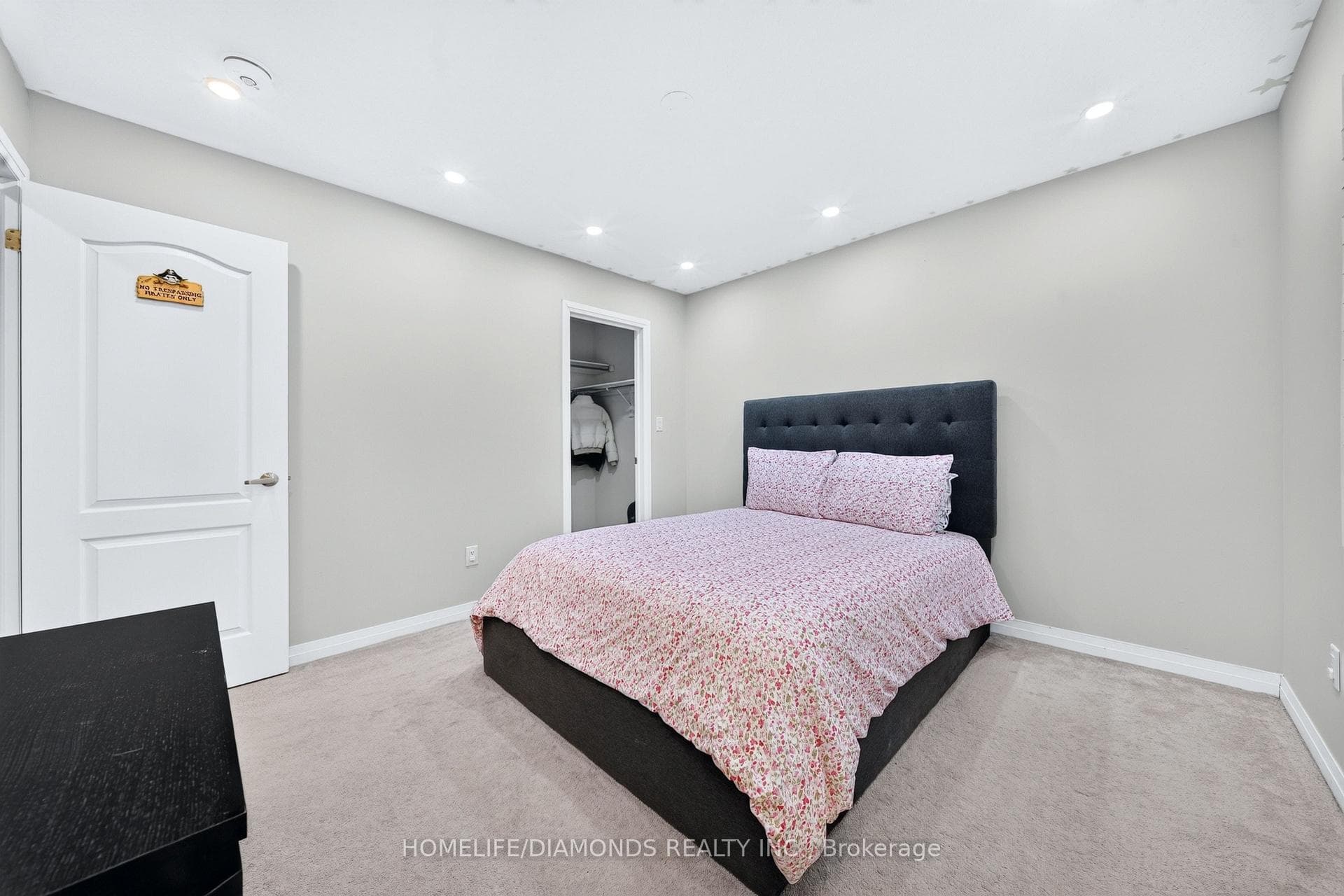 9 PORTER Drive photo 24