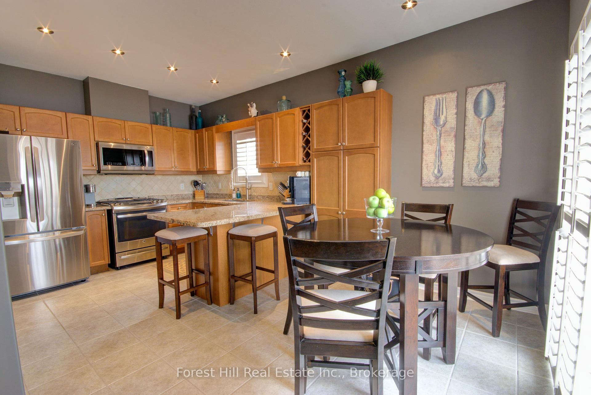 68 Silver Trail photo 21