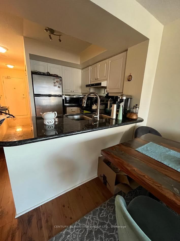 1 Rean Drive Unit 1603 photo 4
