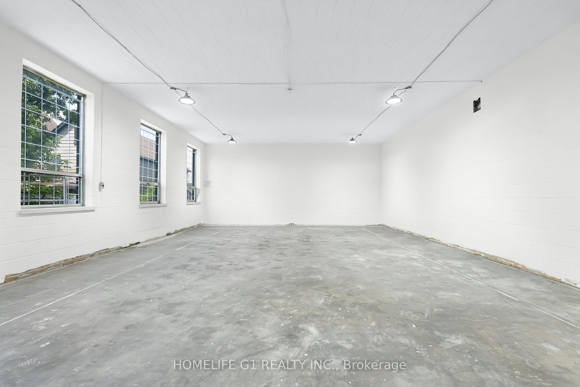 337 Gage Avenue photo 40