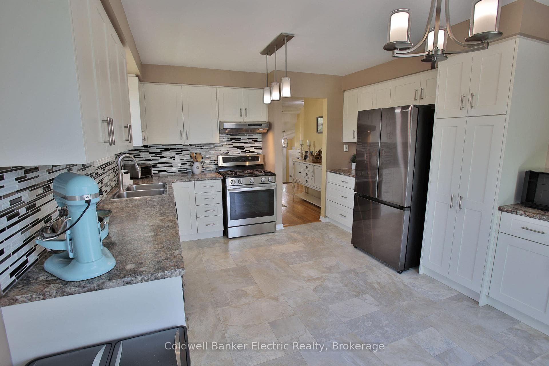 1338 Wildlark Drive photo 12