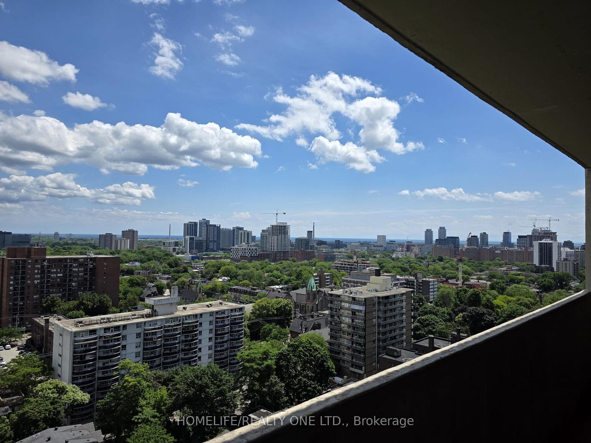 40 Homewood Avenue Unit 2010 photo 13