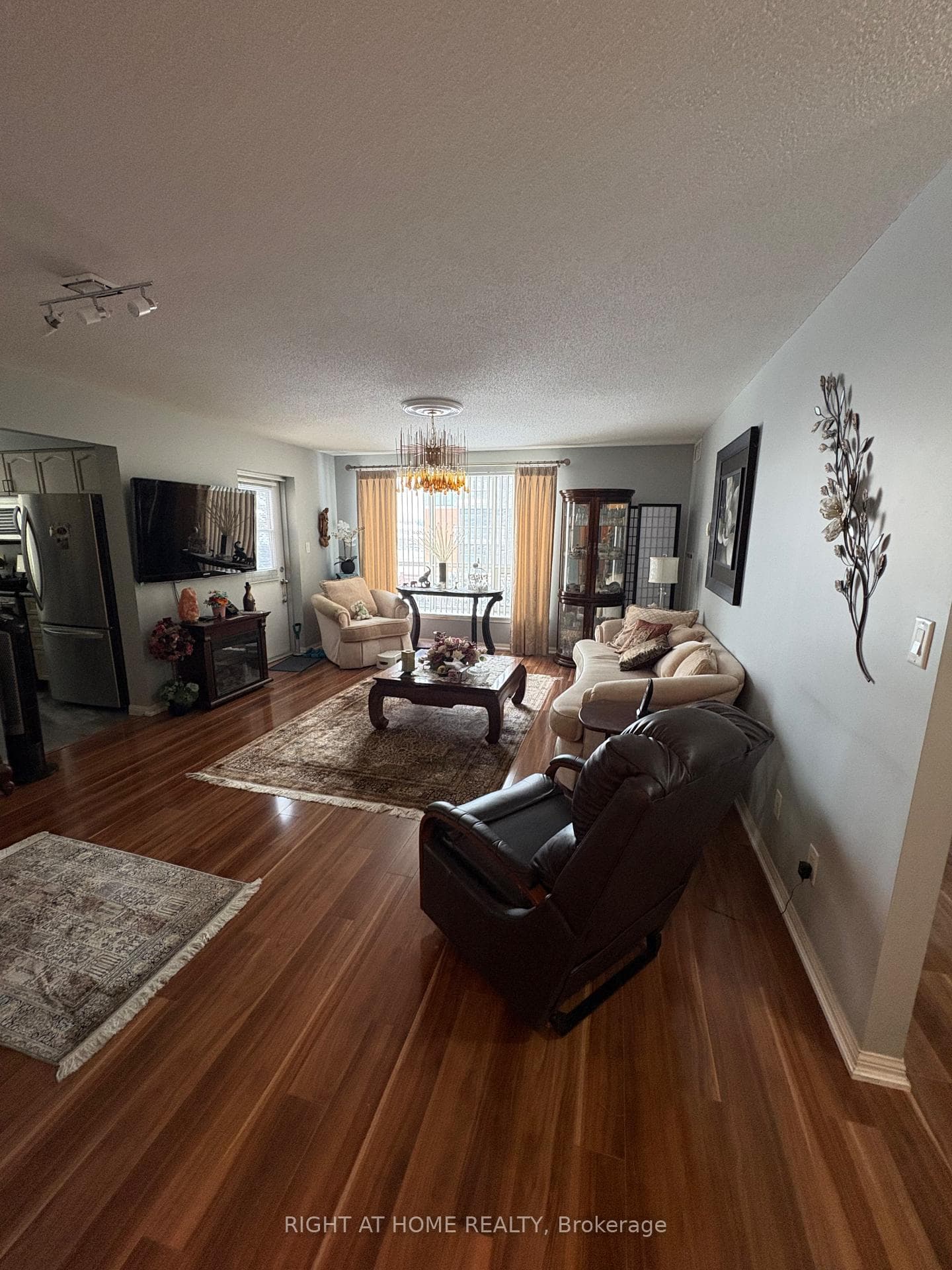 90 DEAN Avenue Unit 106 photo 28
