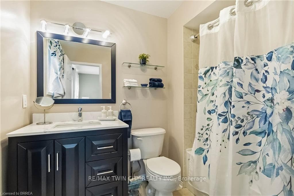156 Osborn Avenue photo 40