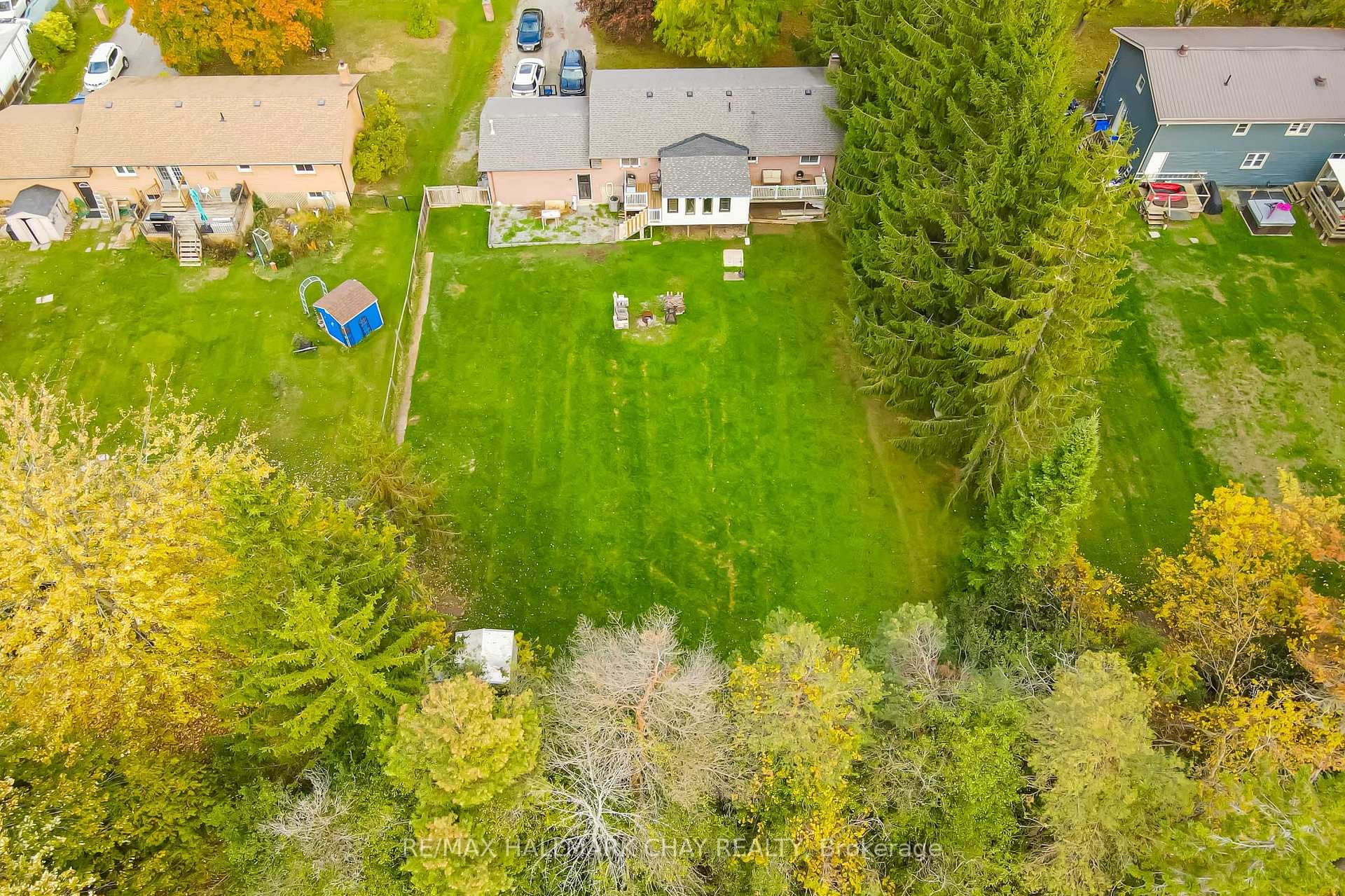 20 Howard Avenue photo 45