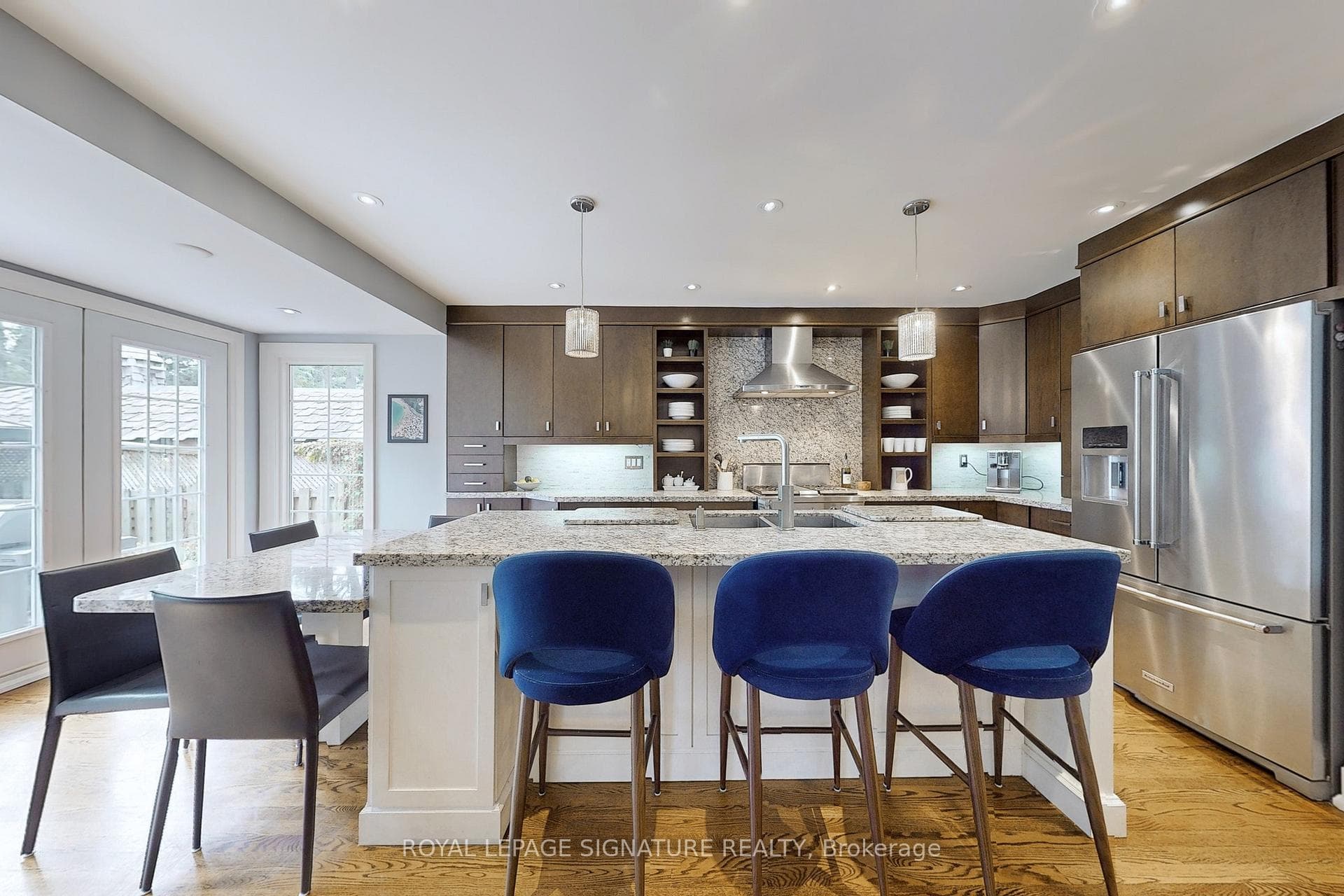 60 Ferndell Circle photo 8