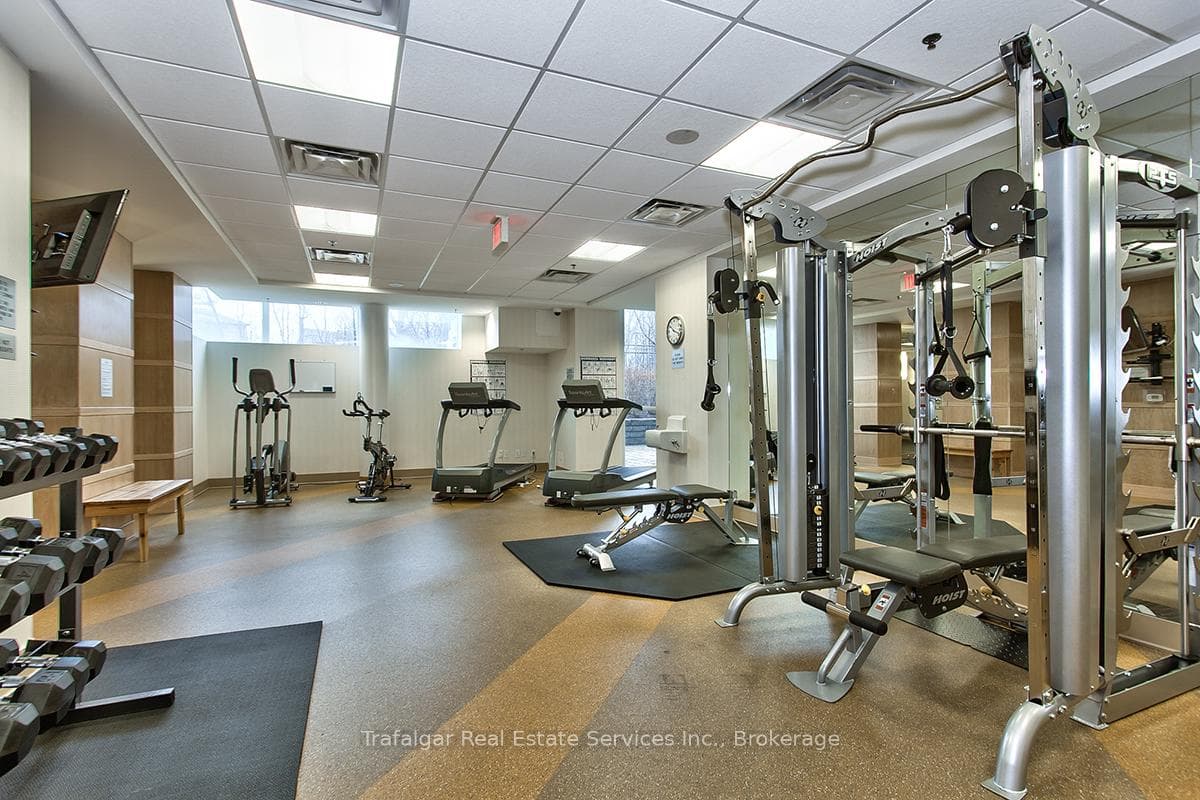 1055 Southdown Road Unit 512 photo 26