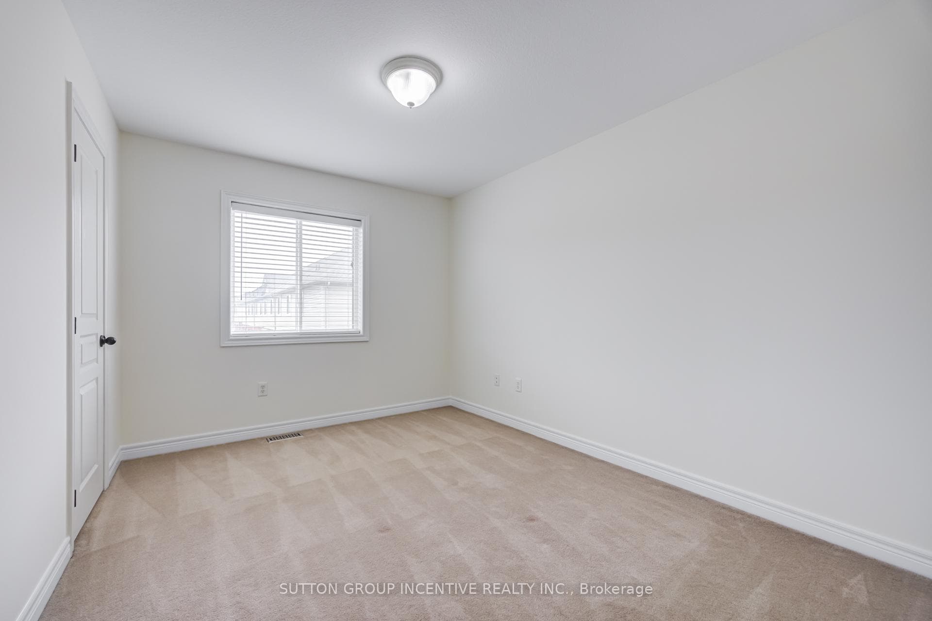 46 Viking Drive photo 27
