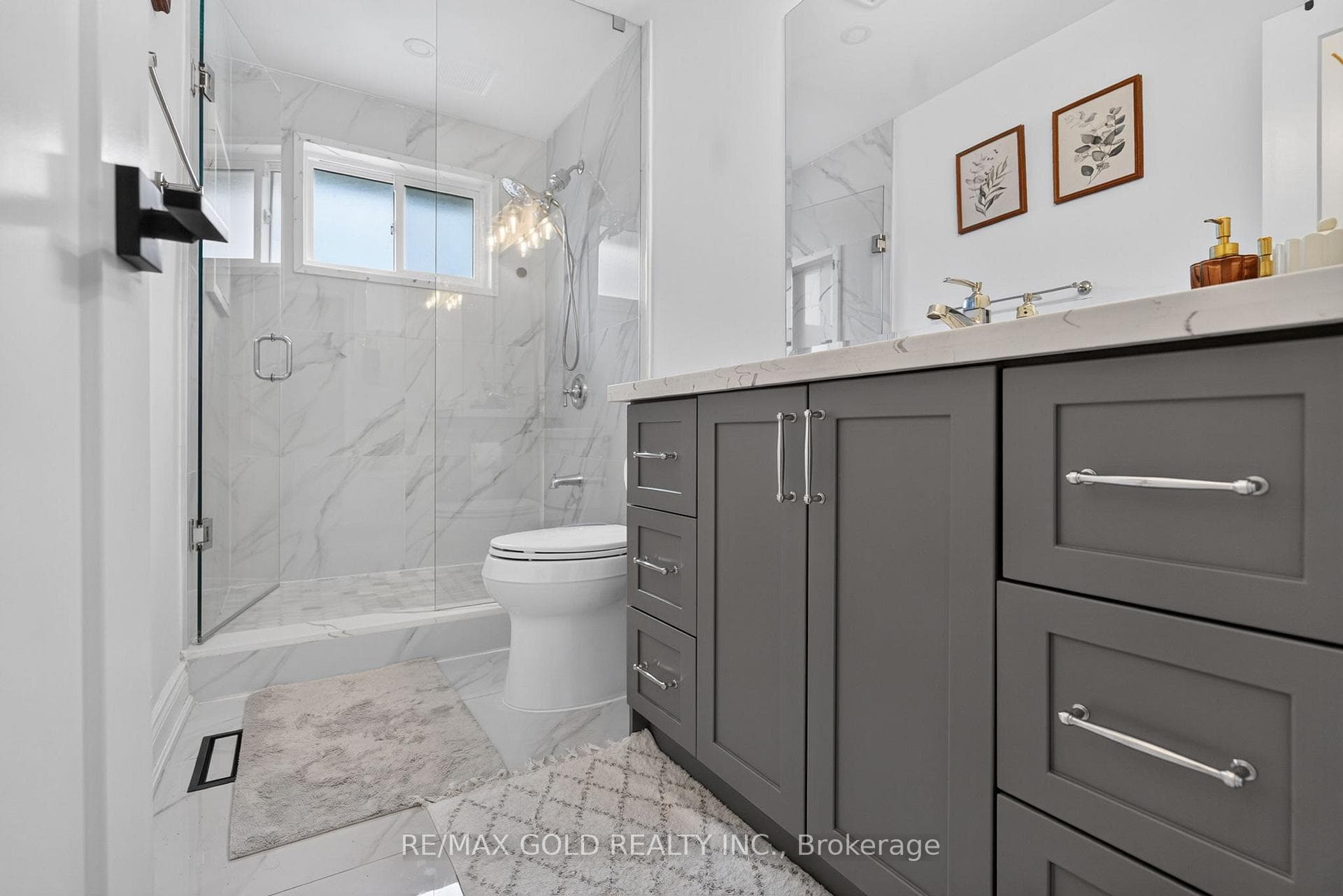 40 Devonshire Drive photo 24