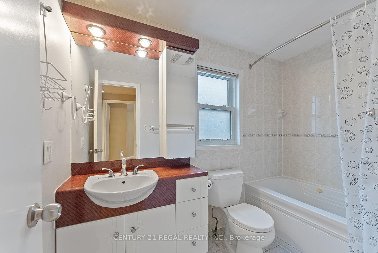 28 Ecclesfield Drive photo 37