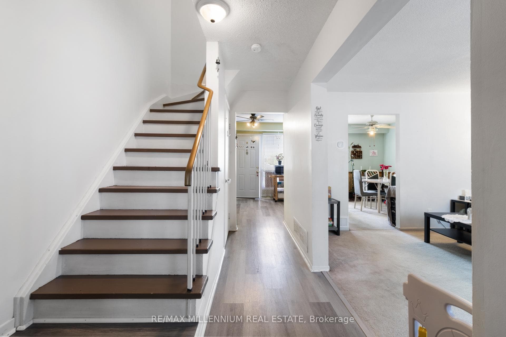 14 Laurier Court photo 7