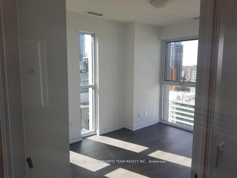 125 Redpath Avenue Unit 2405 photo 6