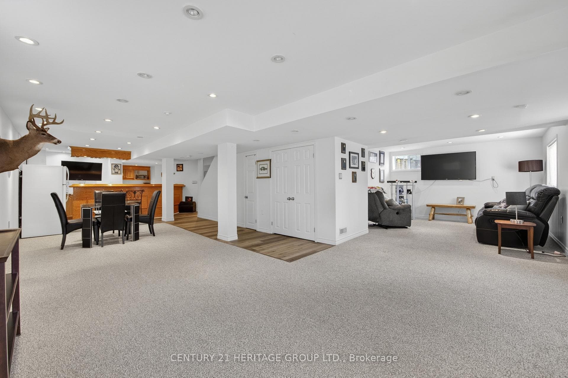 1858 Emerald Court photo 39
