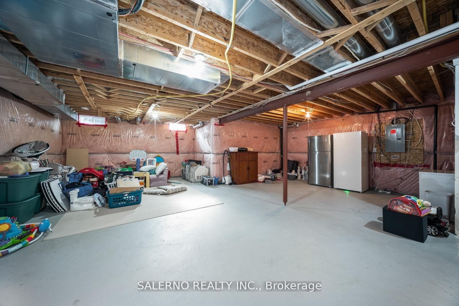 547 Woodspring Avenue photo 34