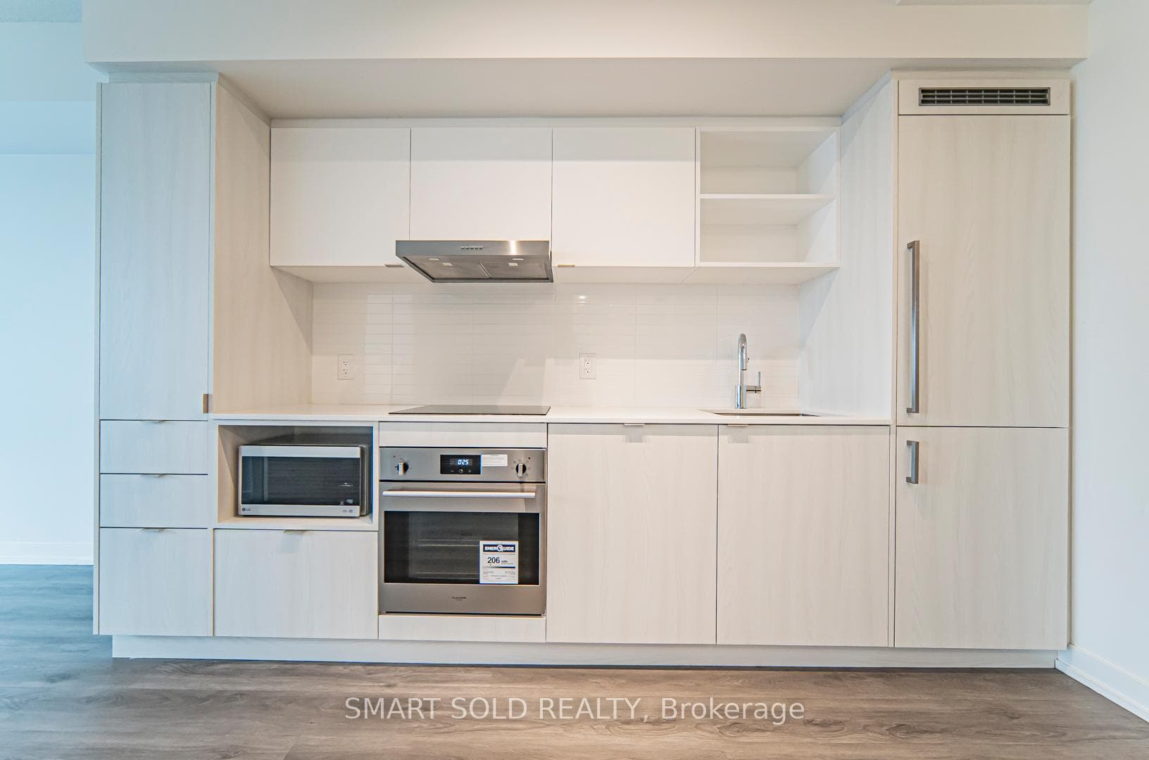 138 Downes Street Unit 4512 photo 7