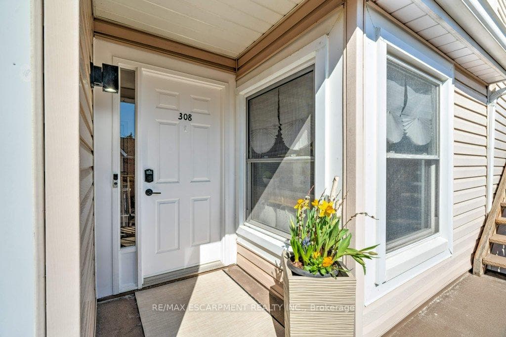 1210 Thorpe Road Unit 308 photo 1