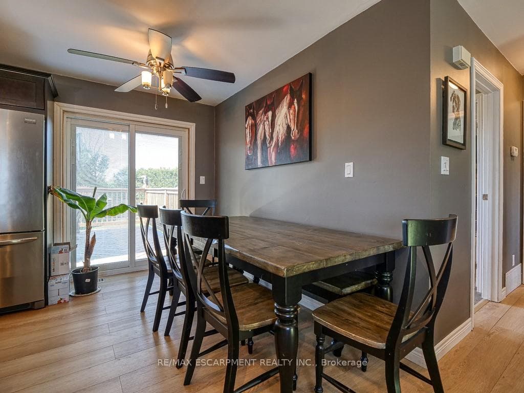 4 Rosemarie Boulevard photo 12