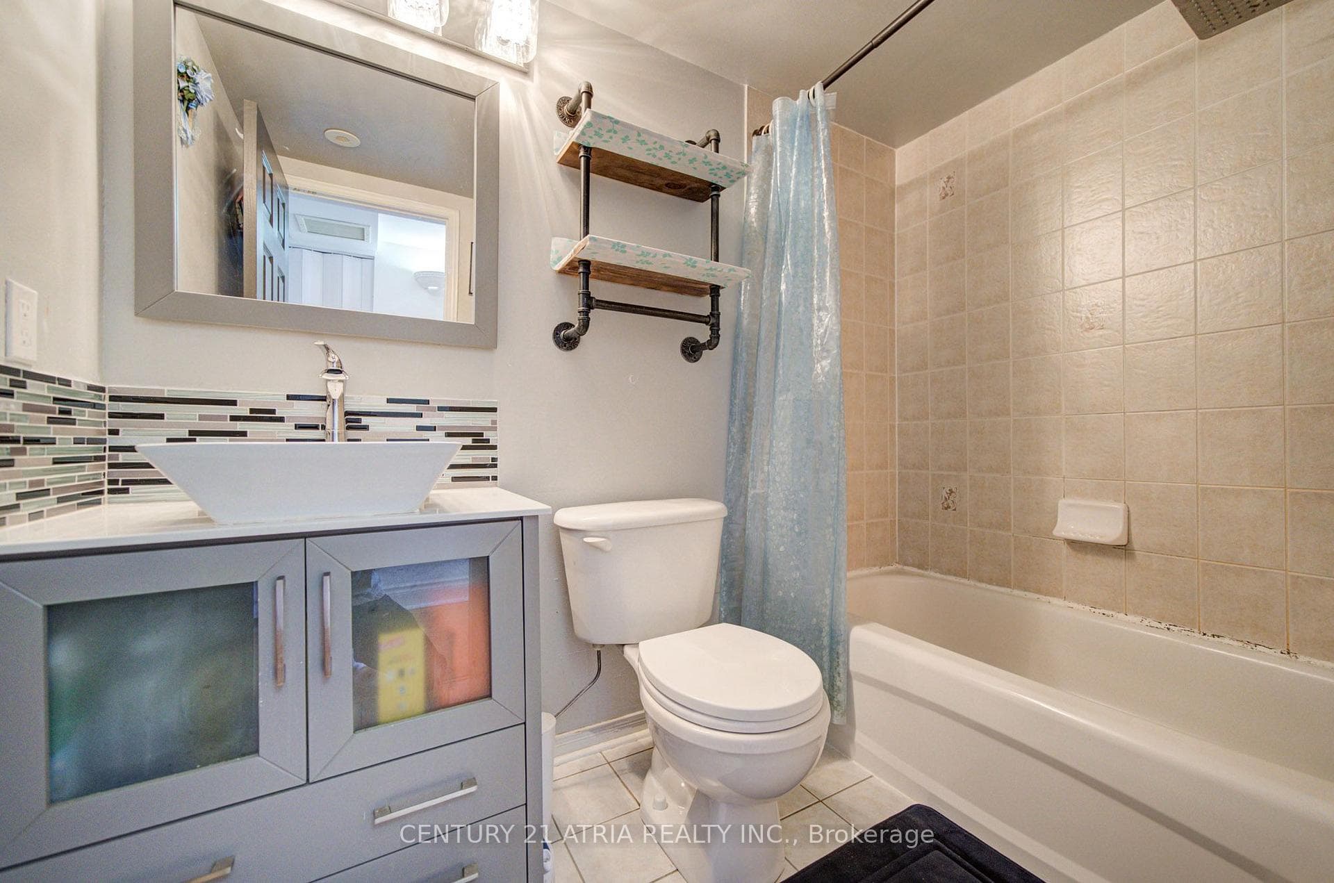 200 McLevin Avenue Unit 127 photo 29