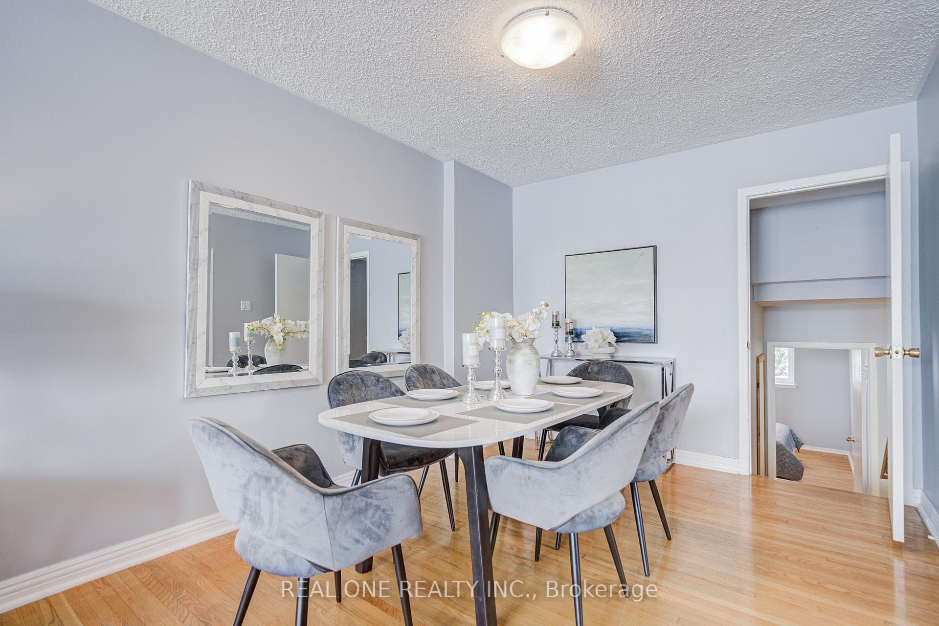 85 Clydesdale Drive photo 9