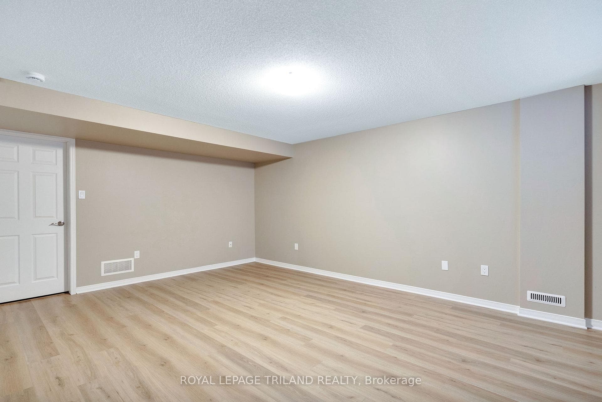 1535 Trossacks Avenue Unit 78 photo 29