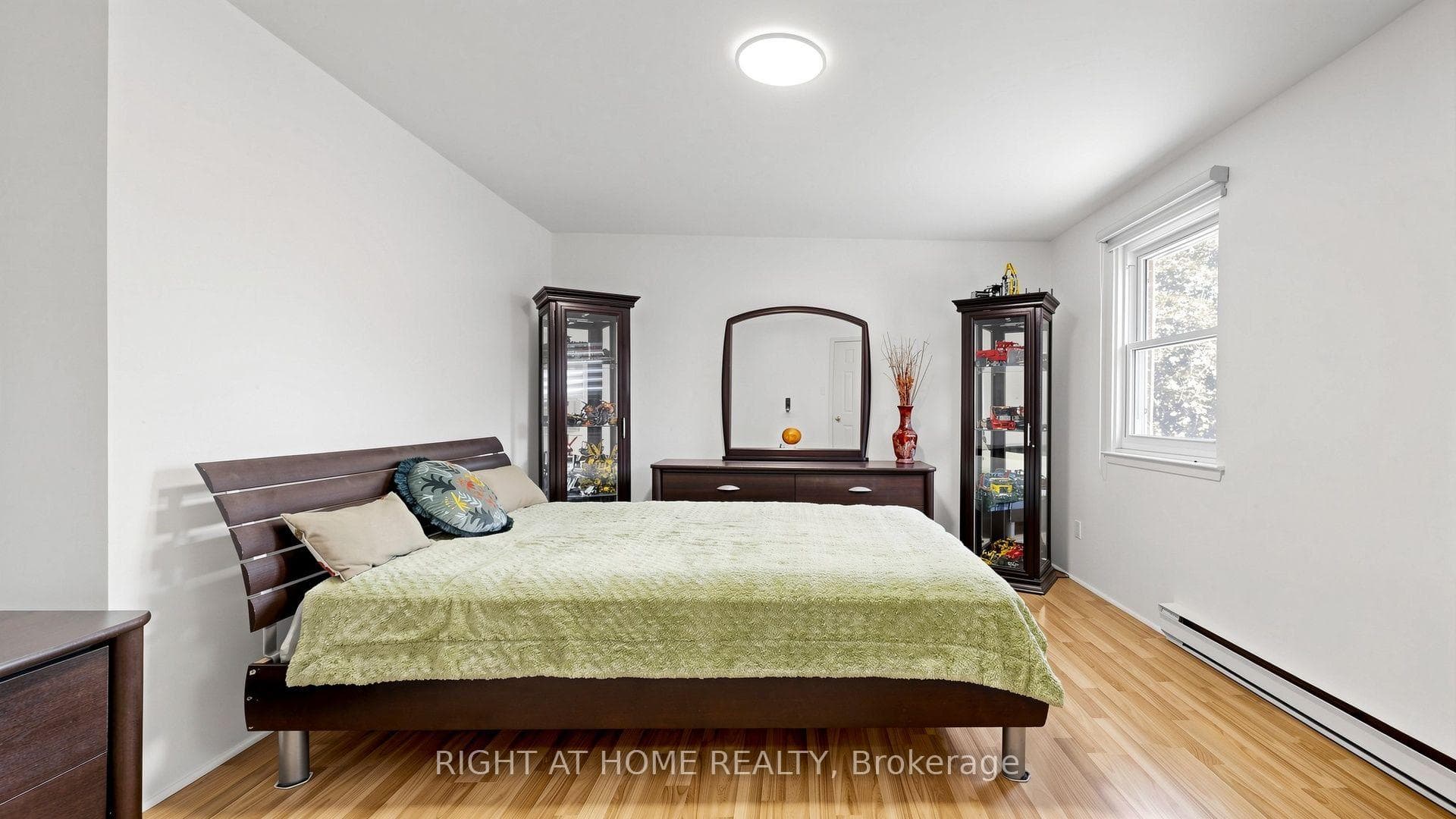 4 Harper Way photo 15