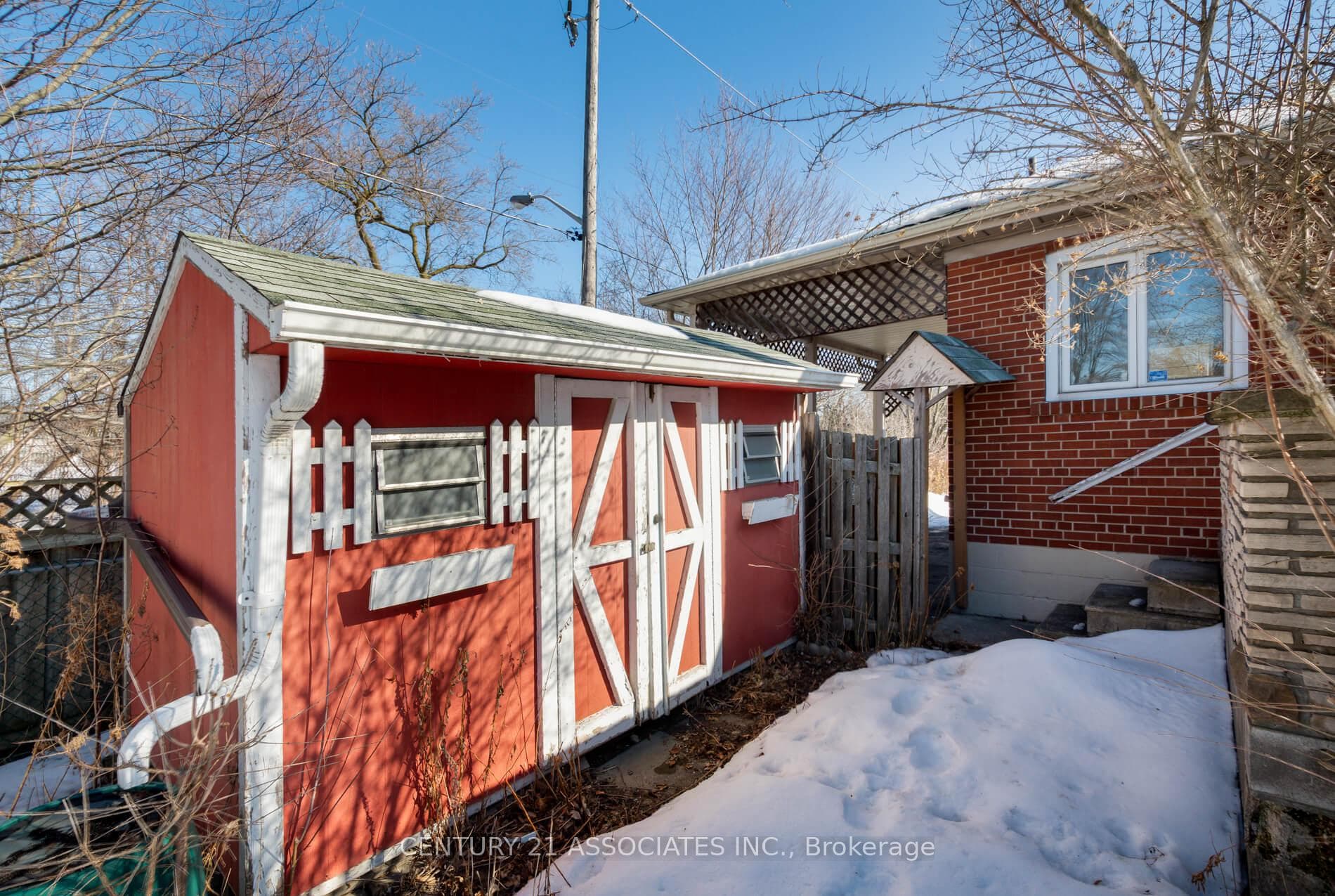 52 Altamont Road photo 32