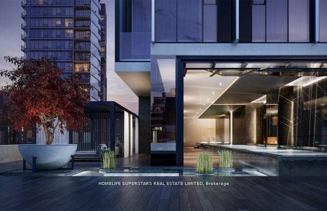 11 Yorkville Avenue Unit 1301 photo 3