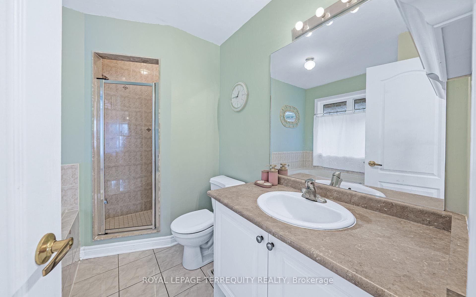 340 Williamson Road photo 10