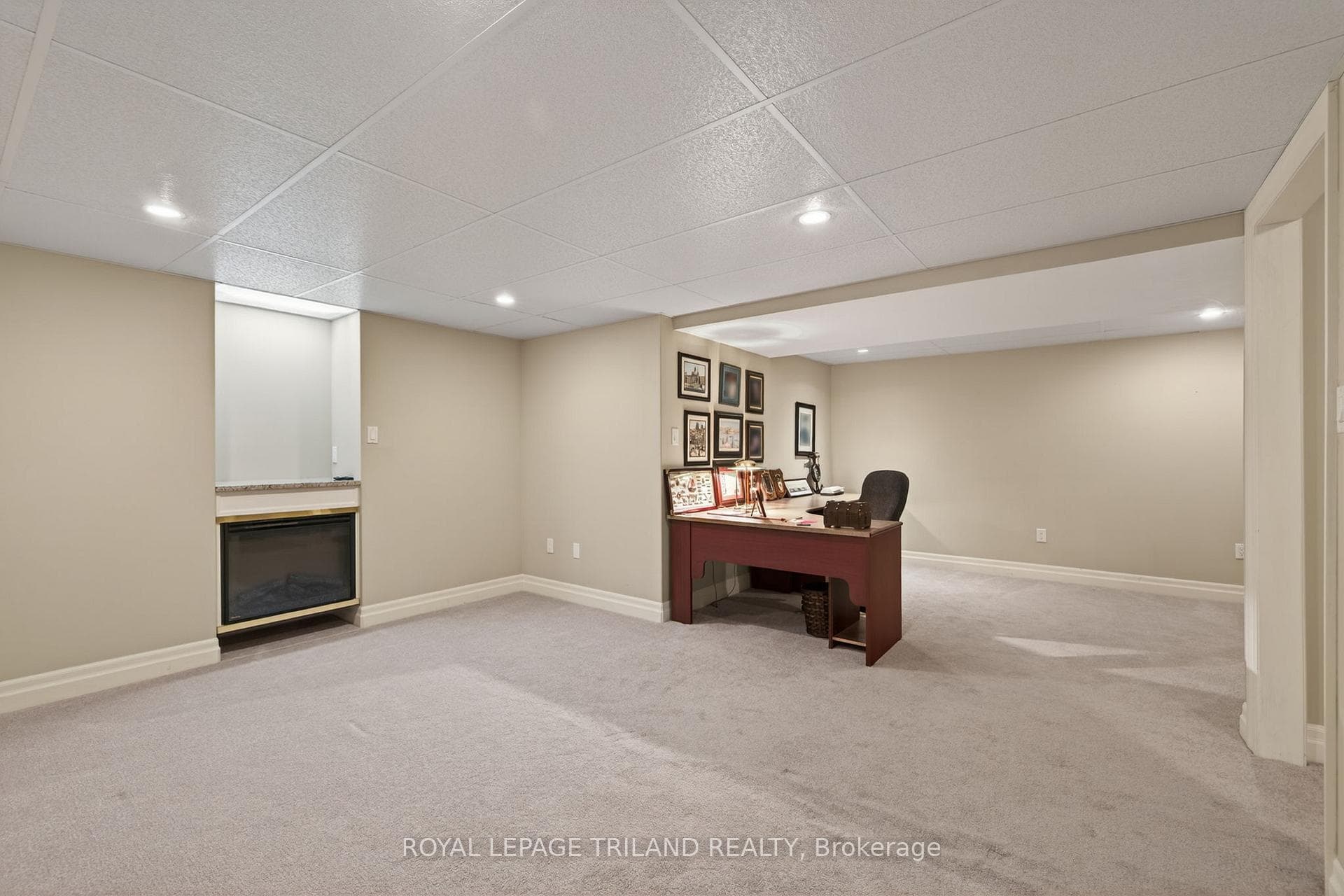 3278 Colonel Talbot Road Unit 202 photo 36