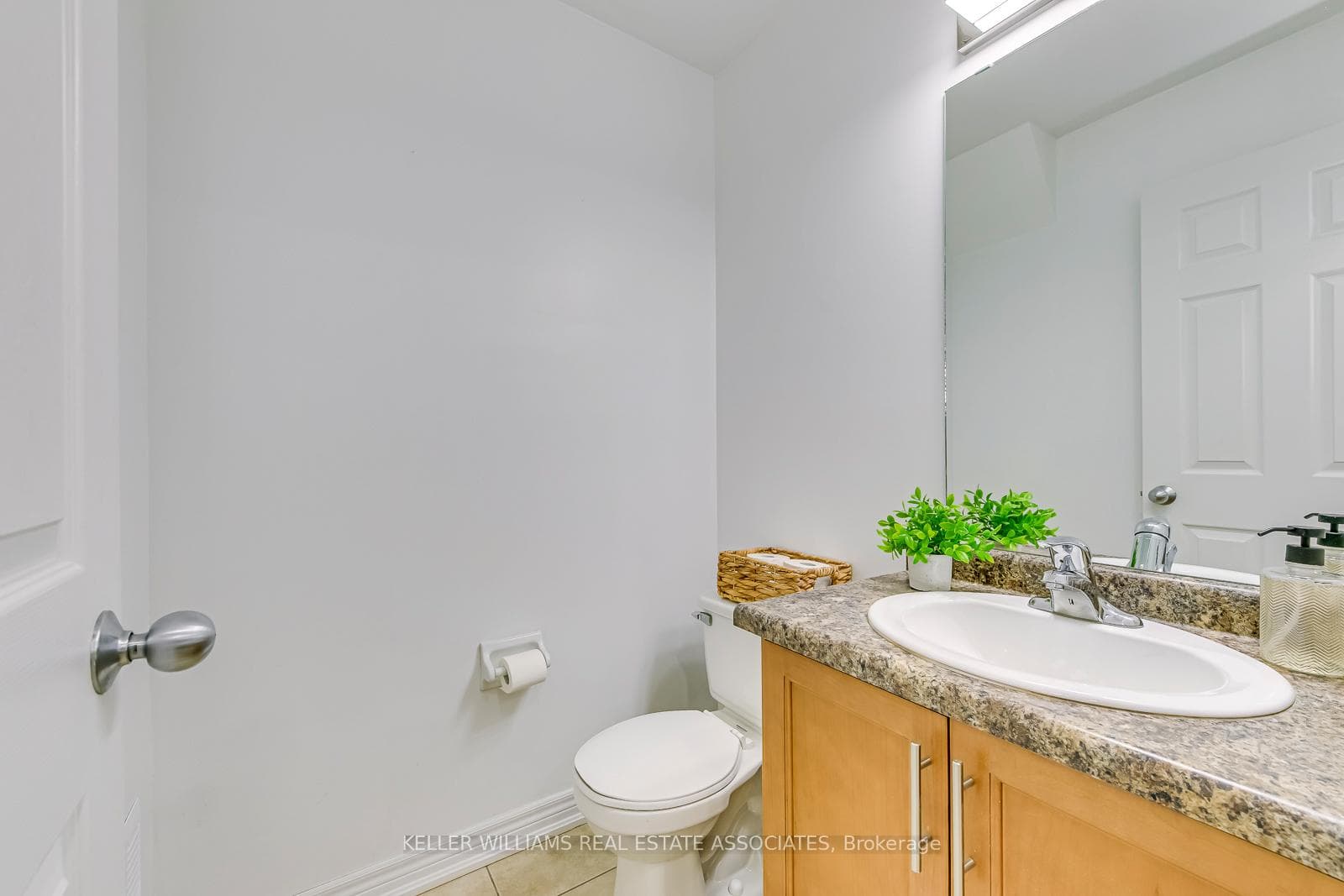 1380 Costigan Road Unit 49 photo 12