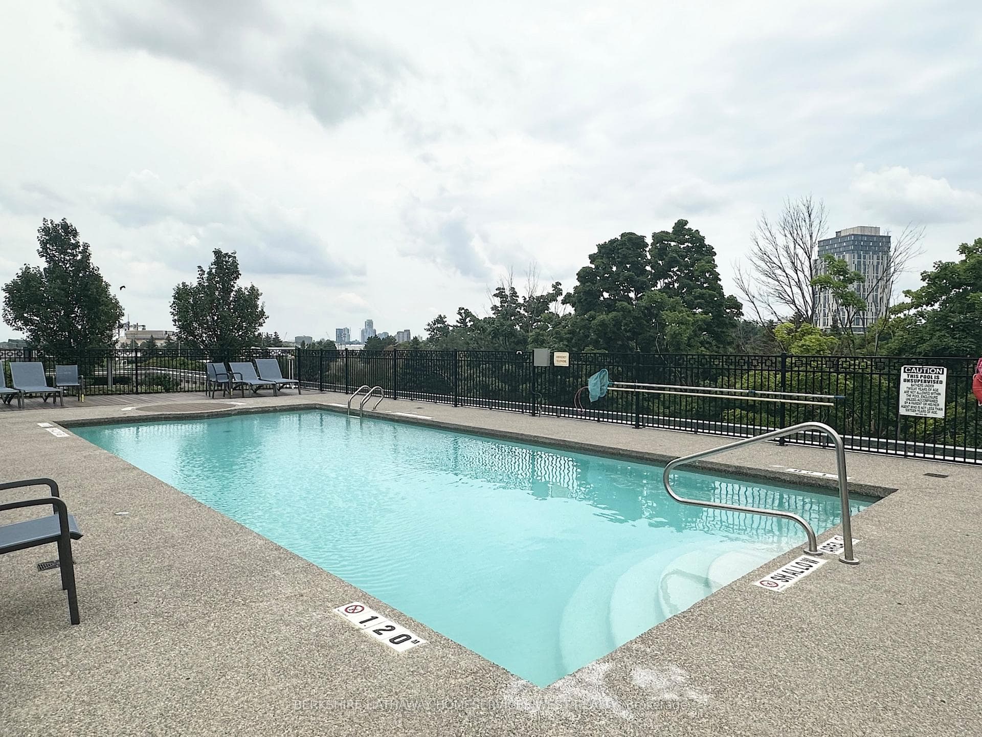 188 Clark Boulevard Unit 208 photo 22