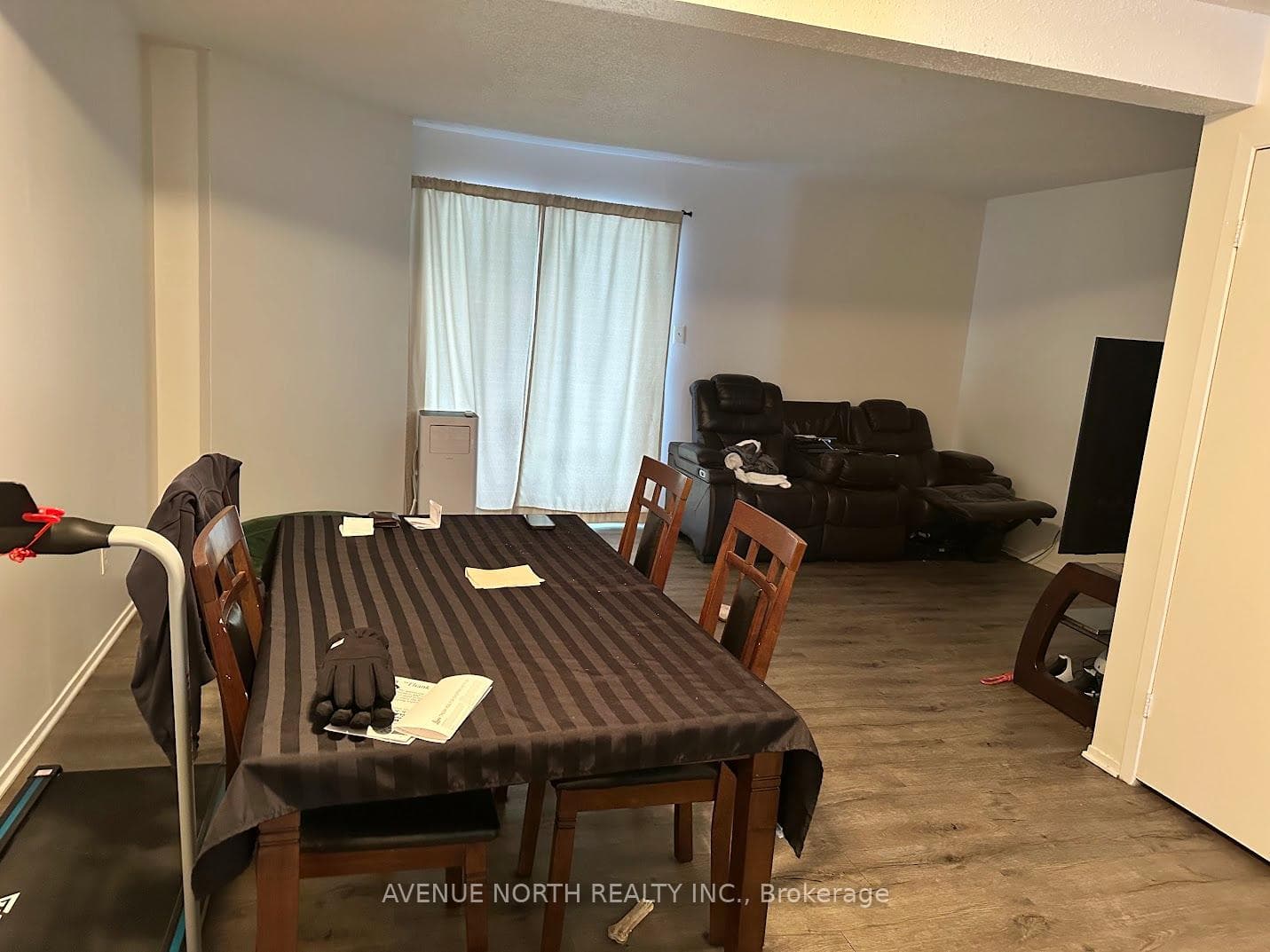 1396 Foxwell Street Unit 110 photo 2