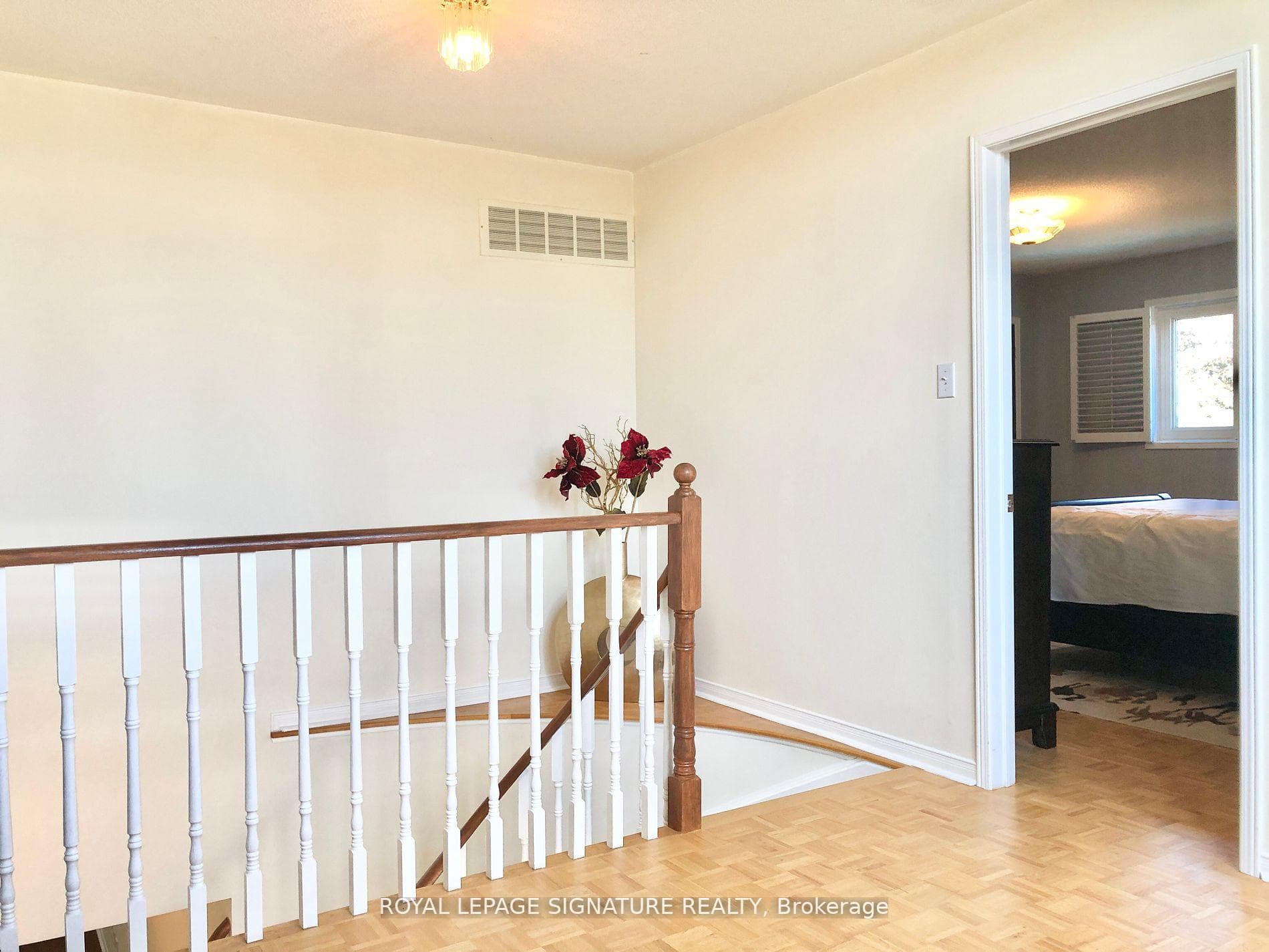 3466 Trelawny Circle photo 22