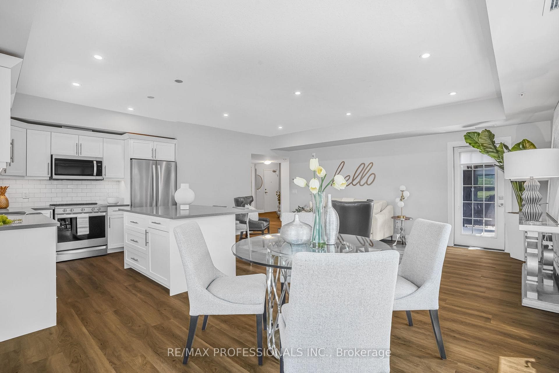 120 Summersides Boulevard Unit 303 photo 19