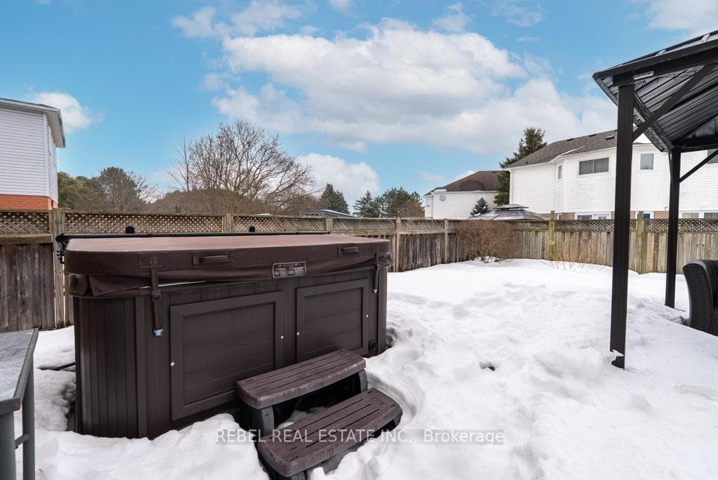 63 Moyse Drive photo 41