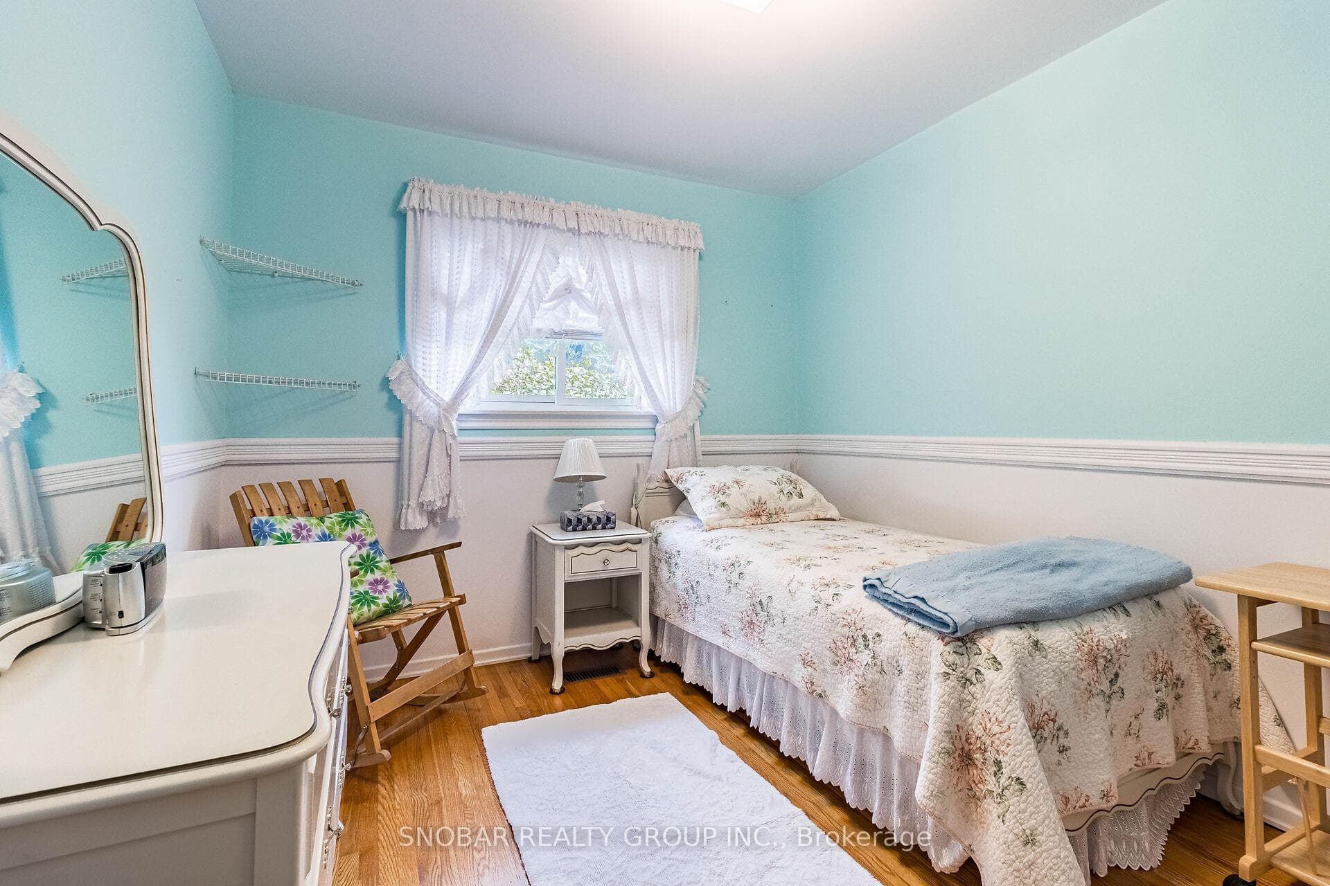 3369 Oakglade Crescent photo 20