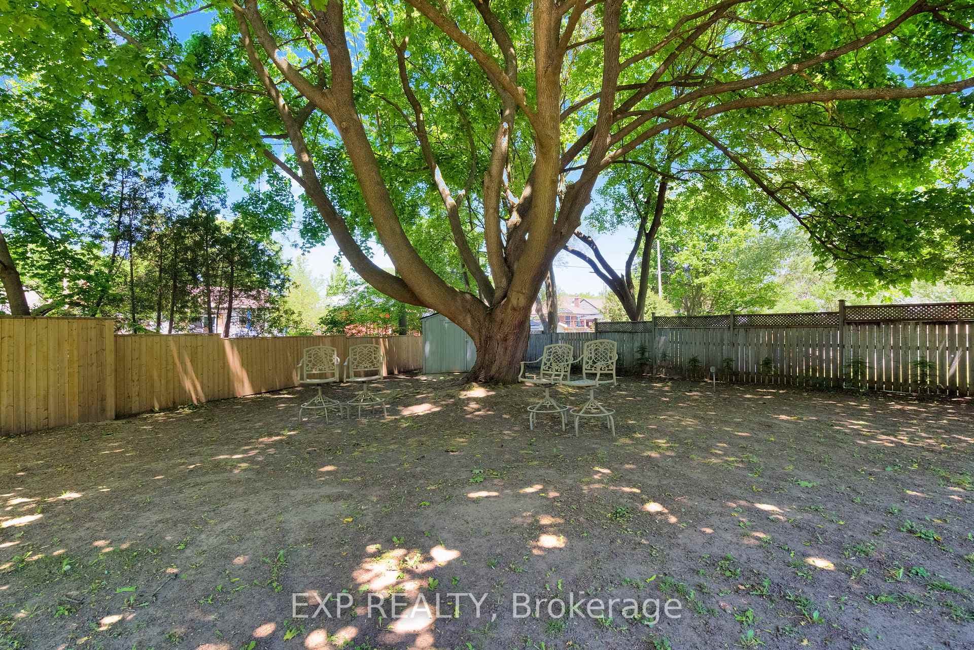 79 Heather Place photo 40