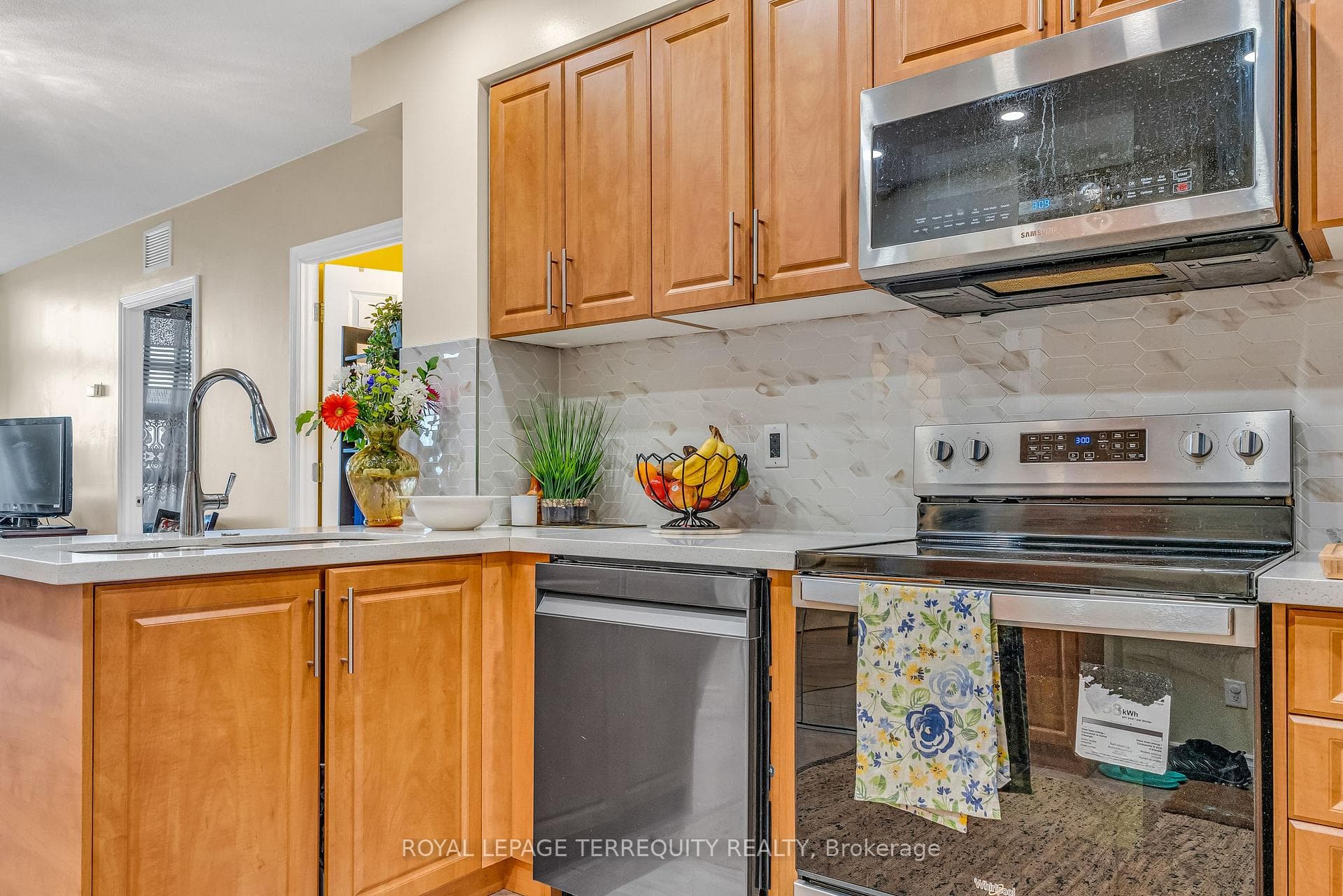 2464 Weston Road Unit 1014 photo 14